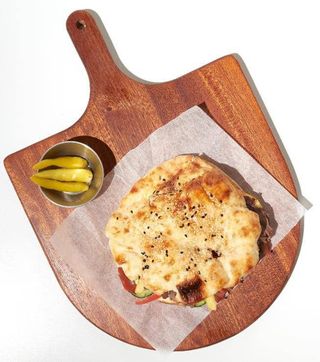 Бургер с курицей (250 г)