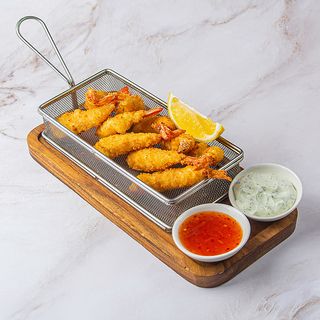 Королевские  креветки в кляре