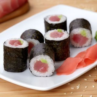 Maki De Atún (8 Pzs.)