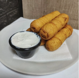 Tequeños de membrillo y queso