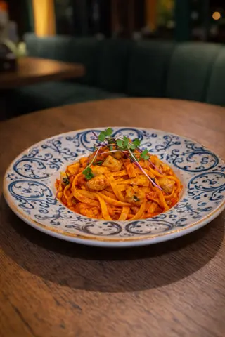 Tagliatelle cu piept de pui