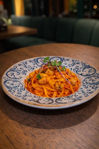 Tagliatelle cu piept de pui