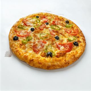 Пицца с курицей