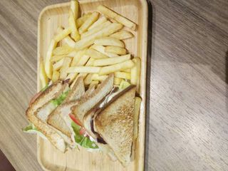 Sendvič sa pršutom u ciabatti 300 gr