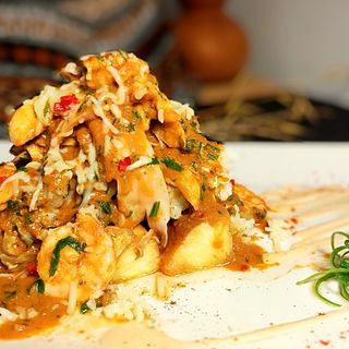 Dourada em molho de camarão