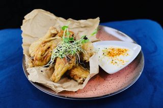 Курячі крильця (350г)