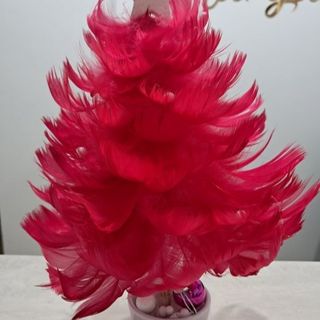 Choinka  z piórek  mocno różowa