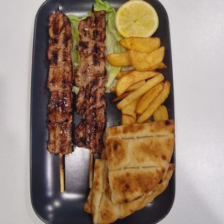 Souvlaki di maiale piatto medio