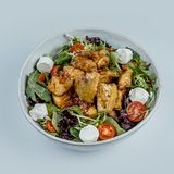 Микс салата с хрустящими баклажанами (400г)