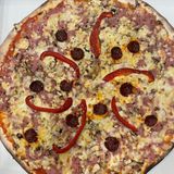 Pizza Nerea (Familiar)