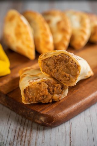 Empanada De Carne Clásica