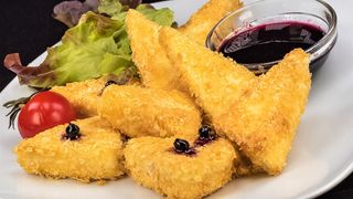 Сирене пане на хапки 250 гр.