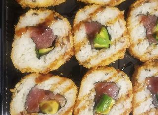 Uramaki tonno fritto - 10 pezzi 