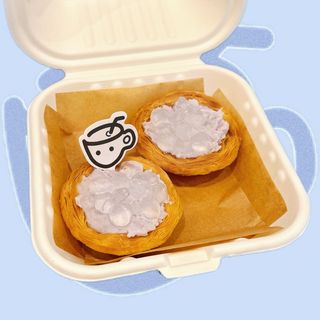 Crostata all'uovo con purè di taro e babo 2pz