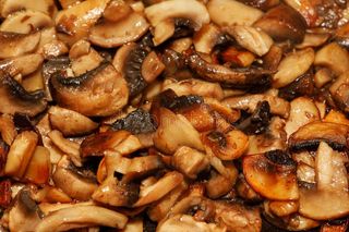 Guarniciòn De Champiñones (1/2)