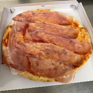 Pizza crudo 