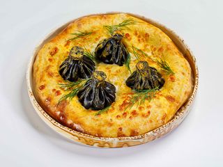 Megrelian z czarnymi chinkali