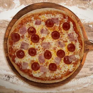 Pepperoni y bacon 
