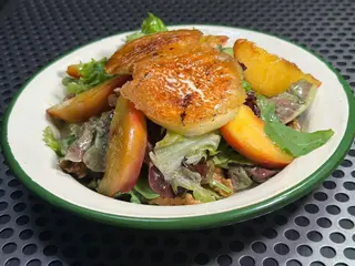 SIFRINOS SALAD