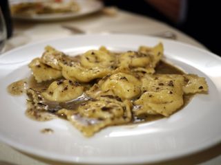Ravioli Alla Crema Di Tartufo