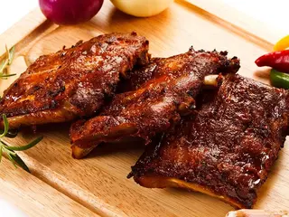 Smoked pork ribs