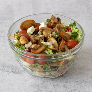 Salata sa pečurkama