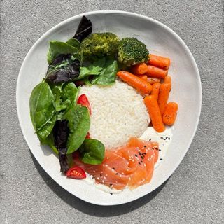 Боул лосось