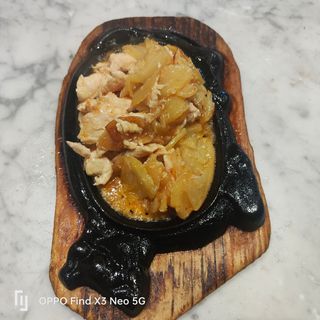 418 Pollo con patate alla piastra