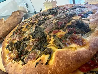 Focaccia farcita una ruota