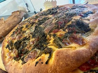 Focaccia farcita una ruota