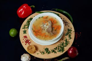 Supă de tăiței cu rasol de văcuță