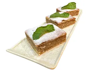 Пахлава (100g)
