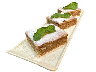 Пахлава (100g)