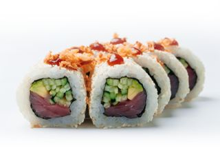 * Каліфорнія з тунцем