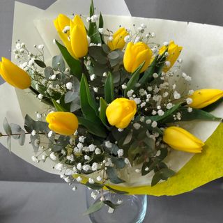 Ramo tulipanes amarillos