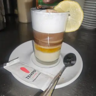 Café Con Leche