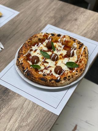 Pizza speciale Karma