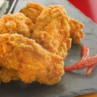 Alitas de pollo picantes
