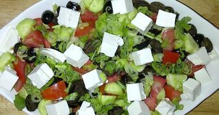 Salad with cheese