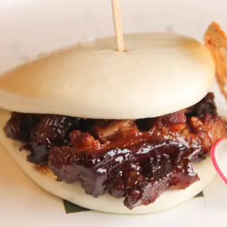 A40. Bao carne*