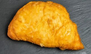 Panzerotto prosciutto cotto e mozzarella