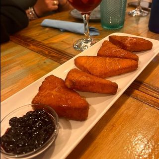 Queso Frito Con Miel