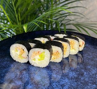 Futomaki Łosoś Grill [5 szt.]