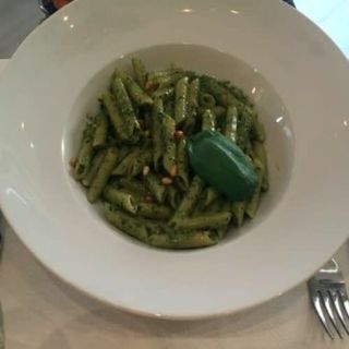 Al Pesto de Albahaca