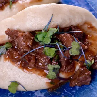 41.  Pan bao pato