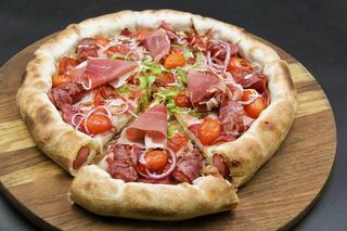 Піца М'ясний шедевр (30см/40см)