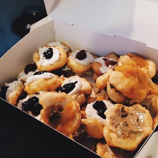 Мини мекички с крем Пистачио (20бр)