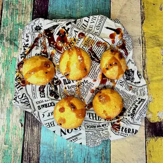 Chee-Mochis