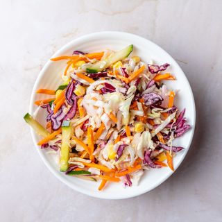 Salata od povrća sa susamom i kineskim sirćetom