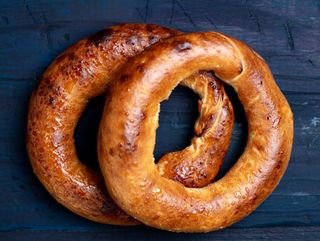 Covrig cu umplutura de caise